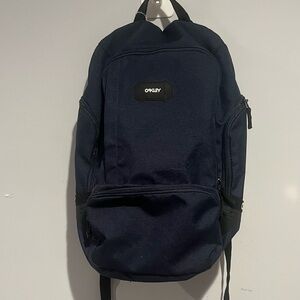 Oakley Backpack Black 18" Outdoor Hiking Gym Nylon Bag